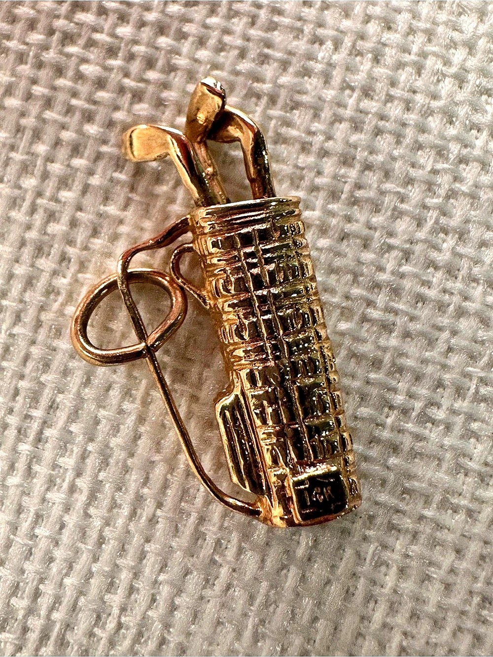 Vintage 14K Yellow Gold Golf Bag & Moving Clubs Pendant Charm 3g